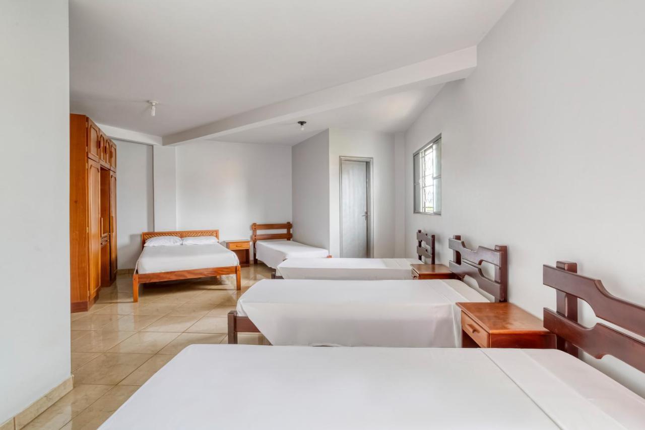 Hotel Aguia Morrinhos (Goias) Bagian luar foto